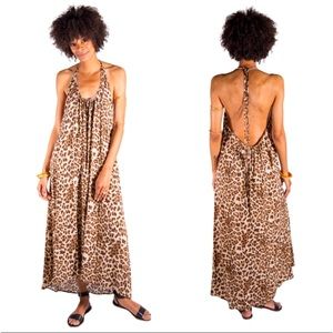 Tysa backless halter dress 💖